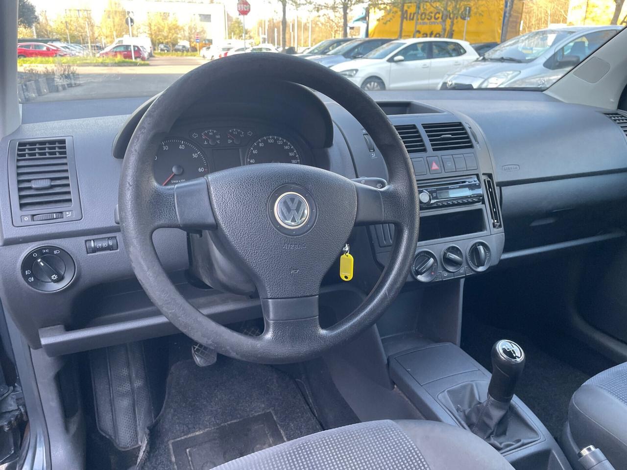 Volkswagen Polo 1.2/60CV 5p. Trendline*Neopatentati*