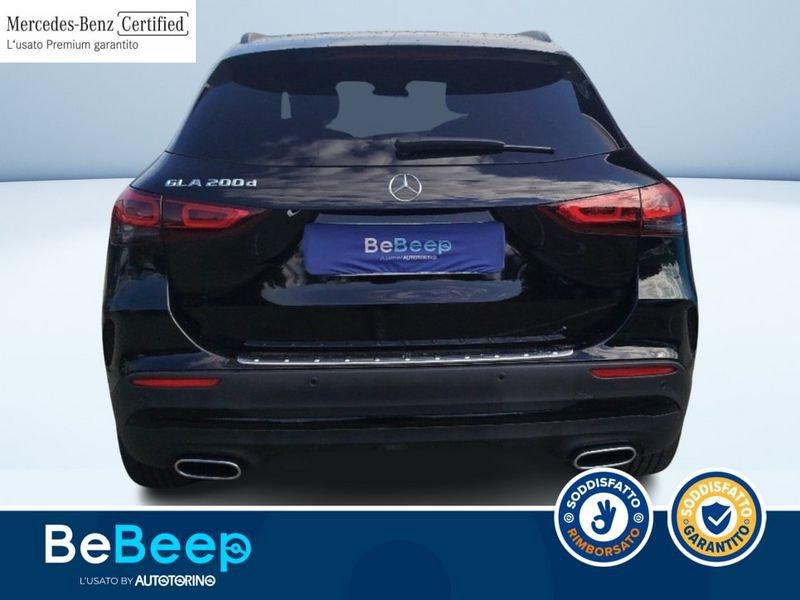 Mercedes-Benz GLA 200 D PREMIUM AUTO