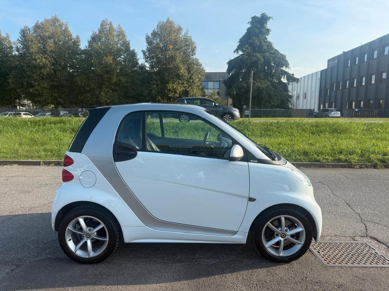 Smart ForTwo 1000 52 kW coupé