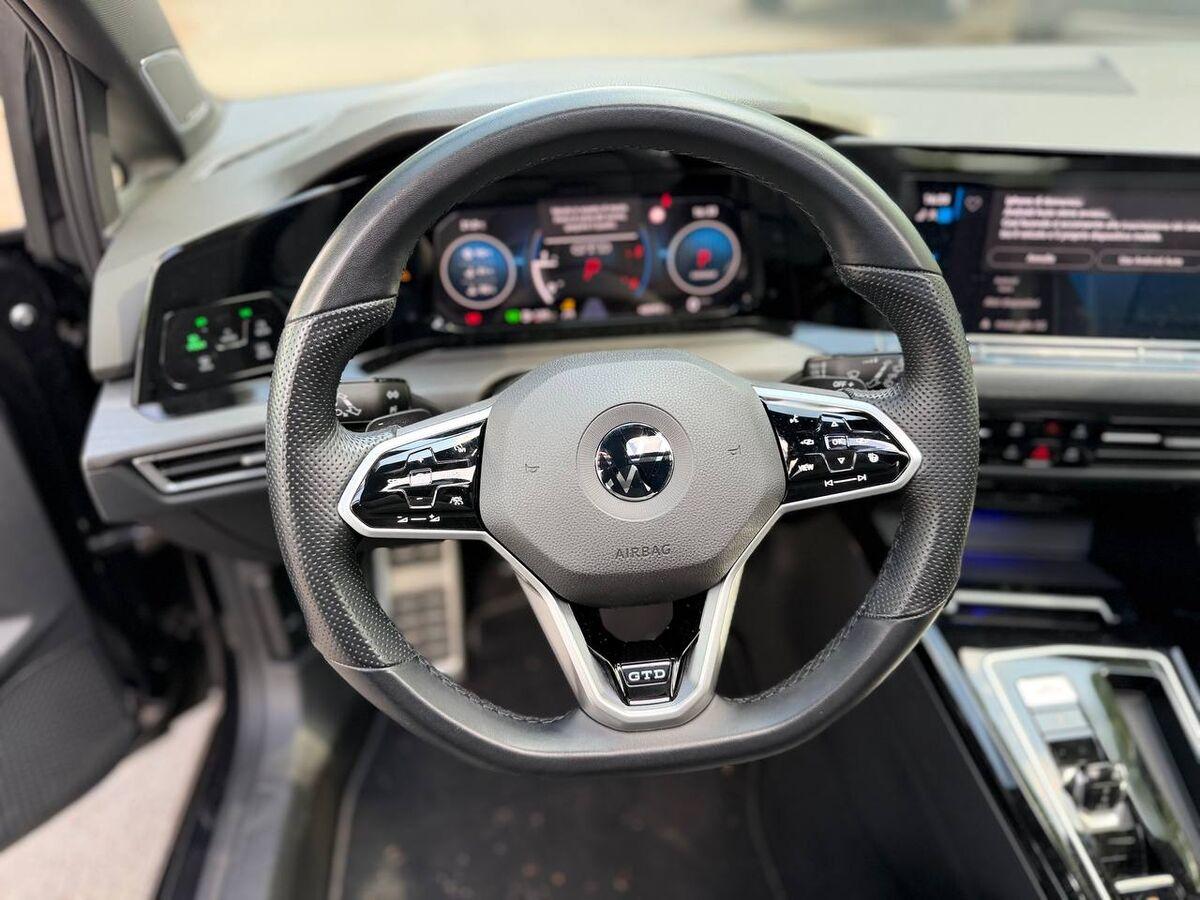 Volkswagen Golf 2.0 tdi GTD 200cv dsg