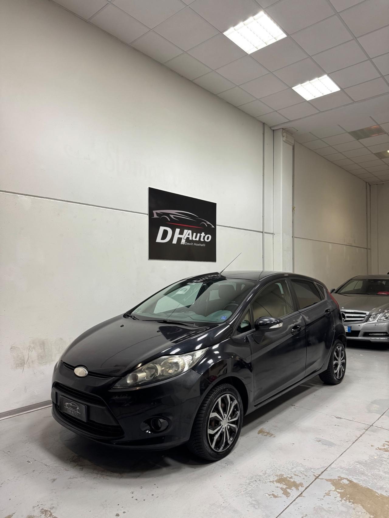 Ford Fiesta 1.2 82 CV 5 porte Titanium