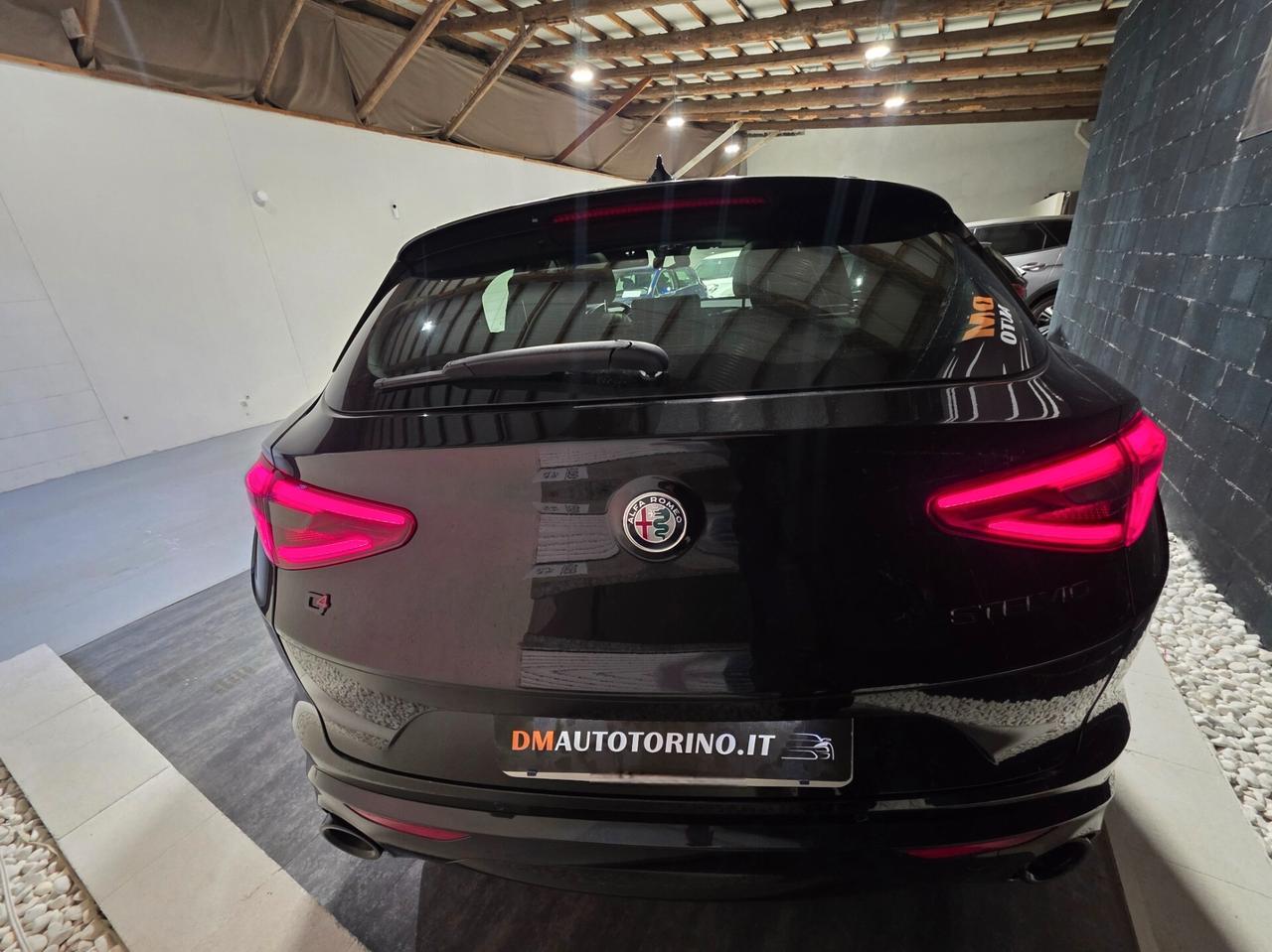 Alfa Romeo Stelvio 2.2 Turbodiesel 210 CV AT8 Q4 Veloce