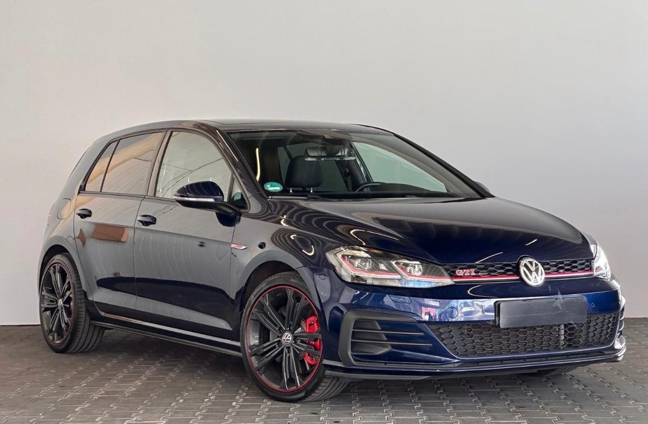 Volkswagen Golf GTI 2.0TSI DSG 5p. 245cv Tetto