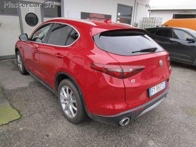 ALFA ROMEO Stelvio Stelvio 2.2 t Executive Q4 190cv auto tg FY865TL