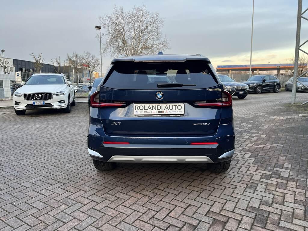 BMW X1 18 d X-Line Edition Essence sDrive DCT