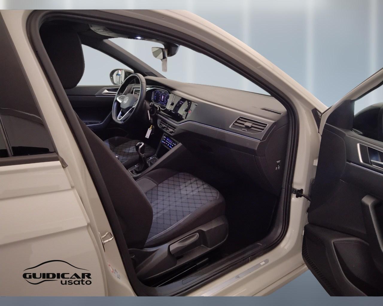 VOLKSWAGEN Taigo - Taigo 1.0 tsi R-Line 110cv