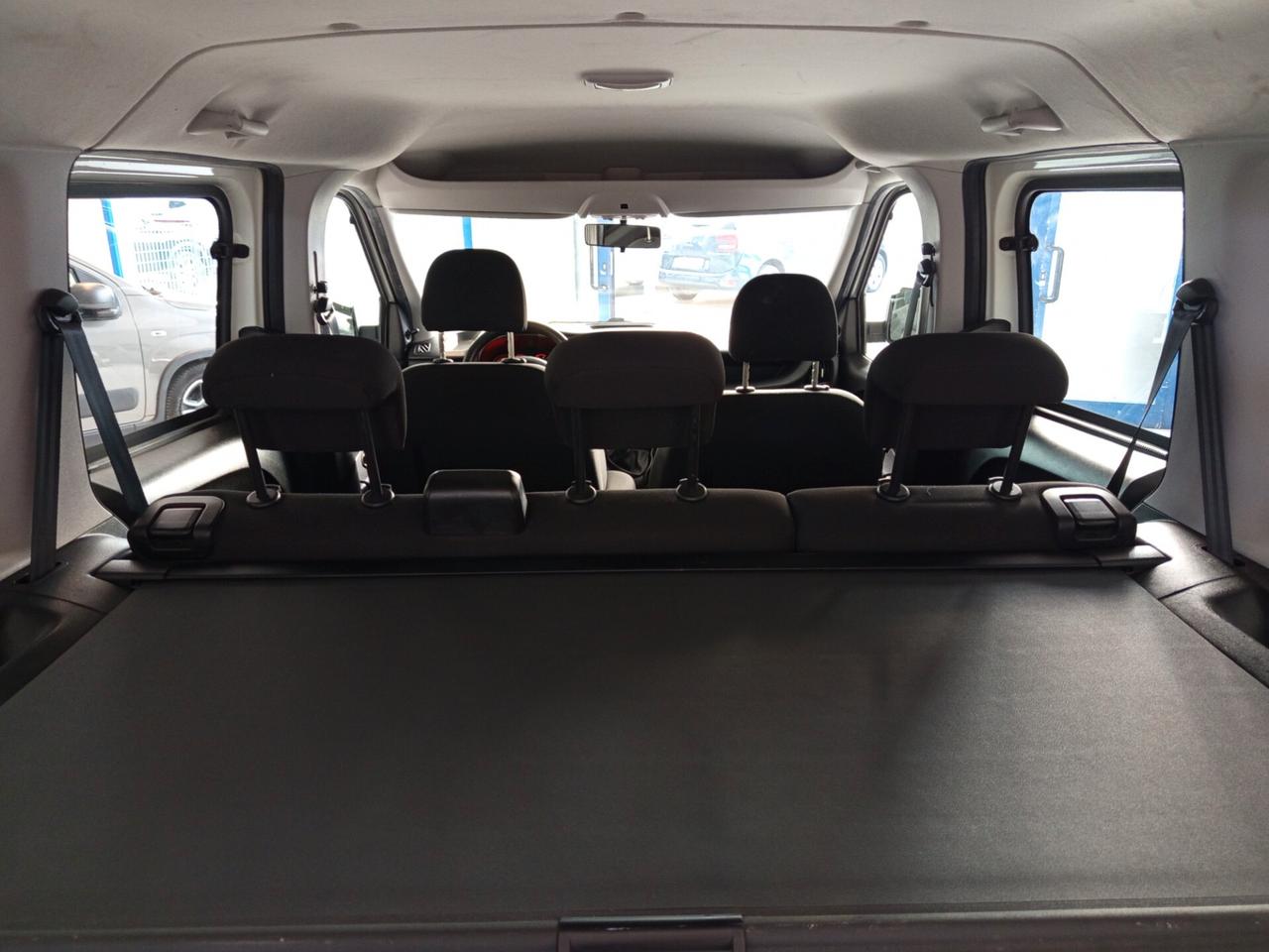 FIAT DOBLO 1.3 MTJ 95CV 5 POSTI 9900eiro+iva