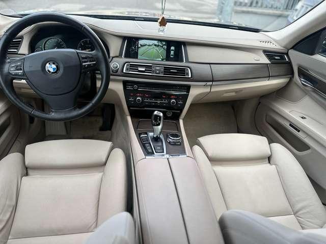 BMW 740 740d xdrive/313cv/KM CERTIFICATI