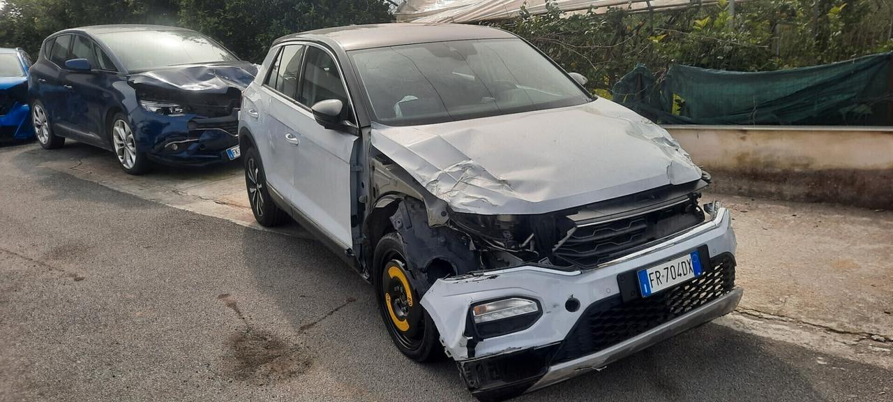 Volkswagen T-Roc cc15 150cv benzina anno 2018