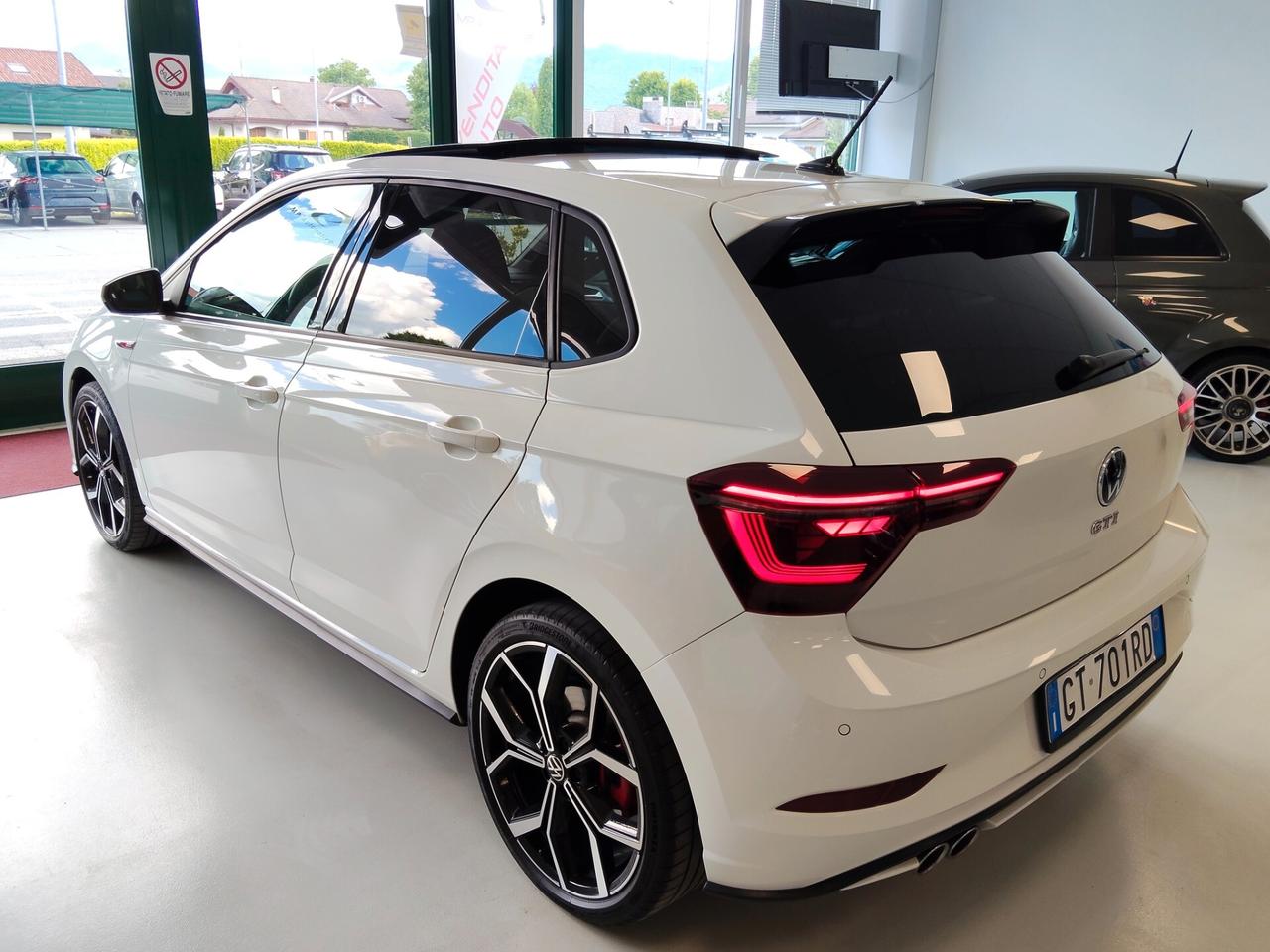 Volkswagen Polo 2.0 DSG GTI Tetto apribile unicoproprietario garanzia 2028
