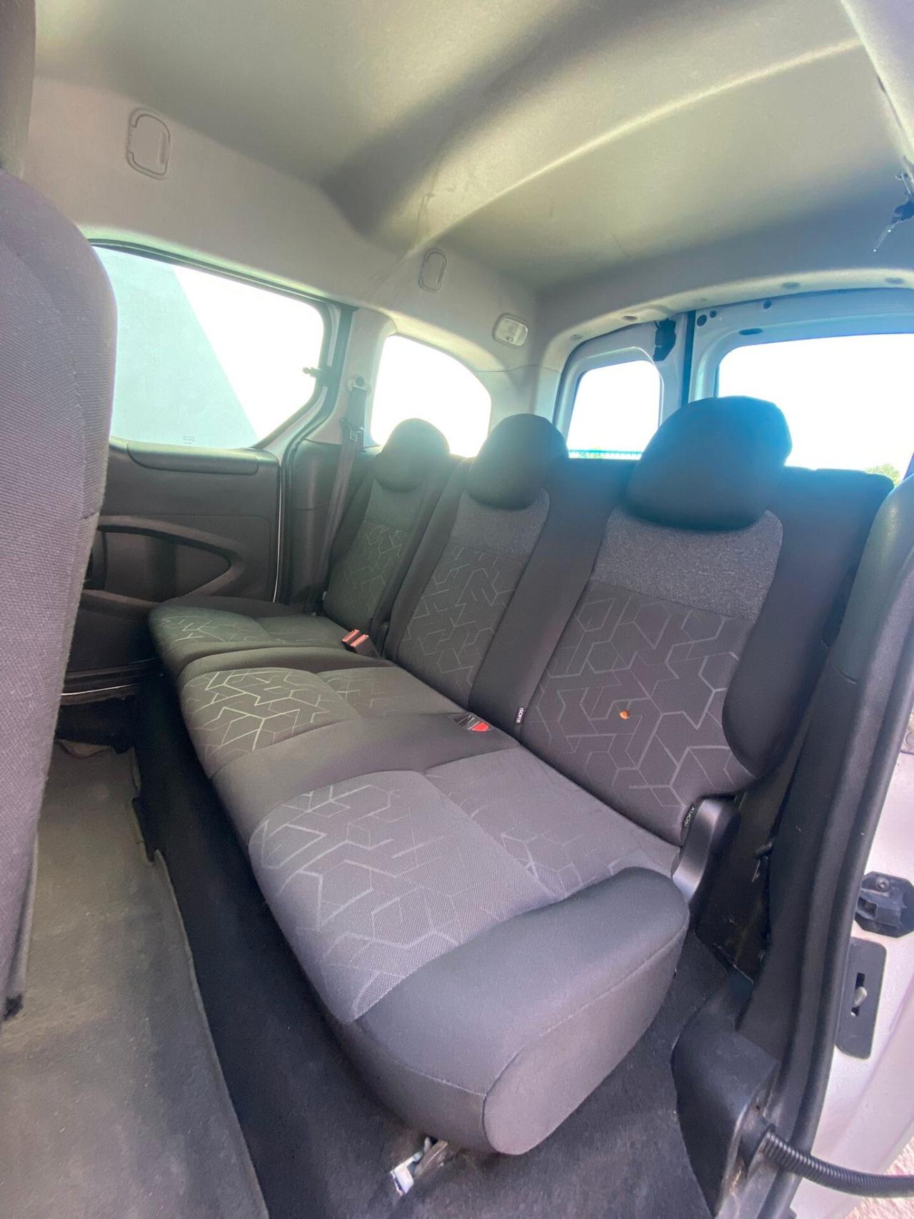 Peugeot Partner HDi 100 CV 4x4 DANGEL OUTDOOR