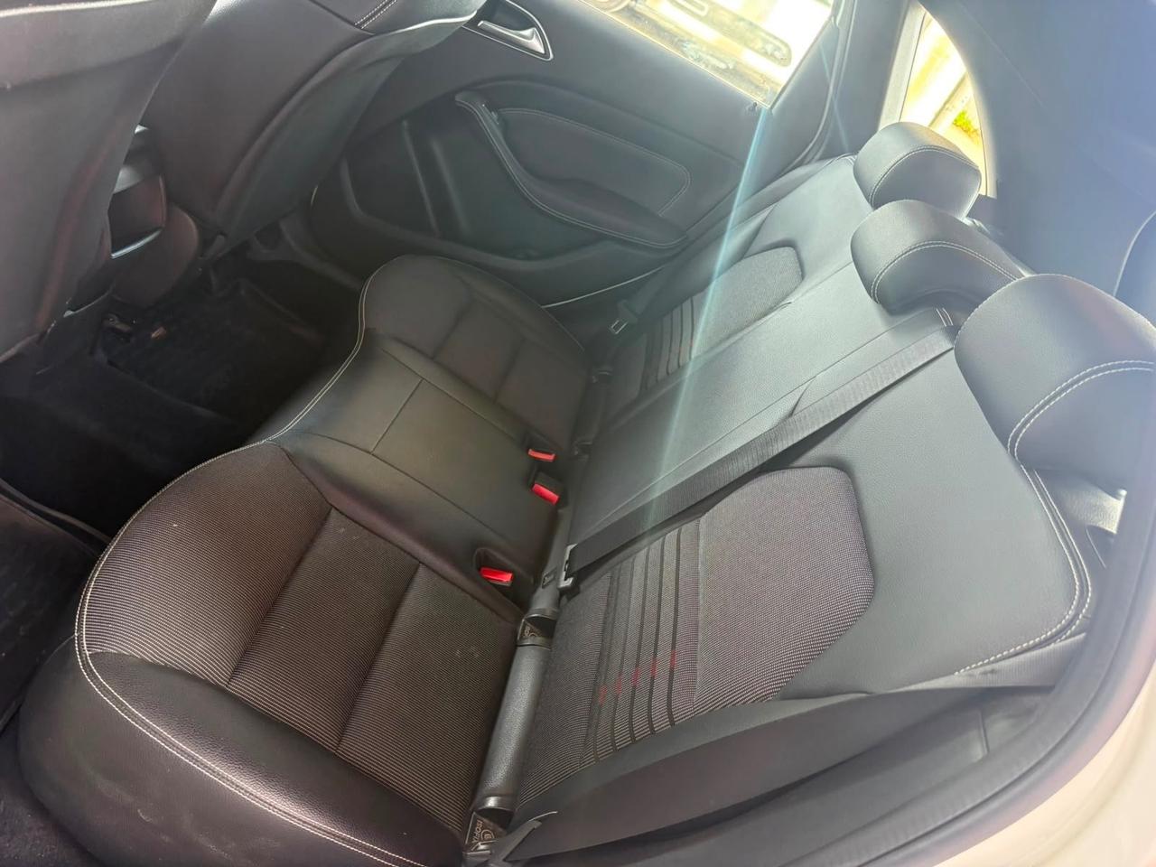 Mercedes-benz B 200 d Automatic Premium 2016