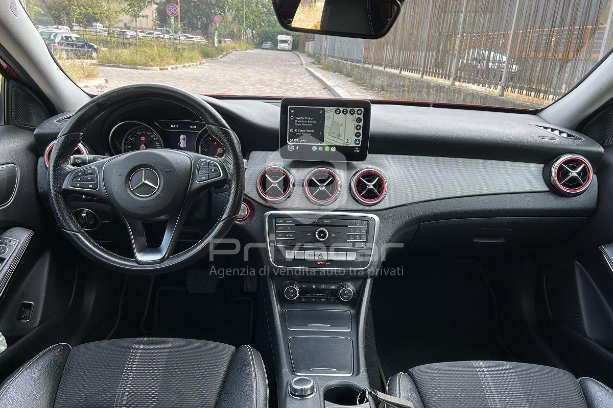 MERCEDES GLA 180 d Automatic Sport
