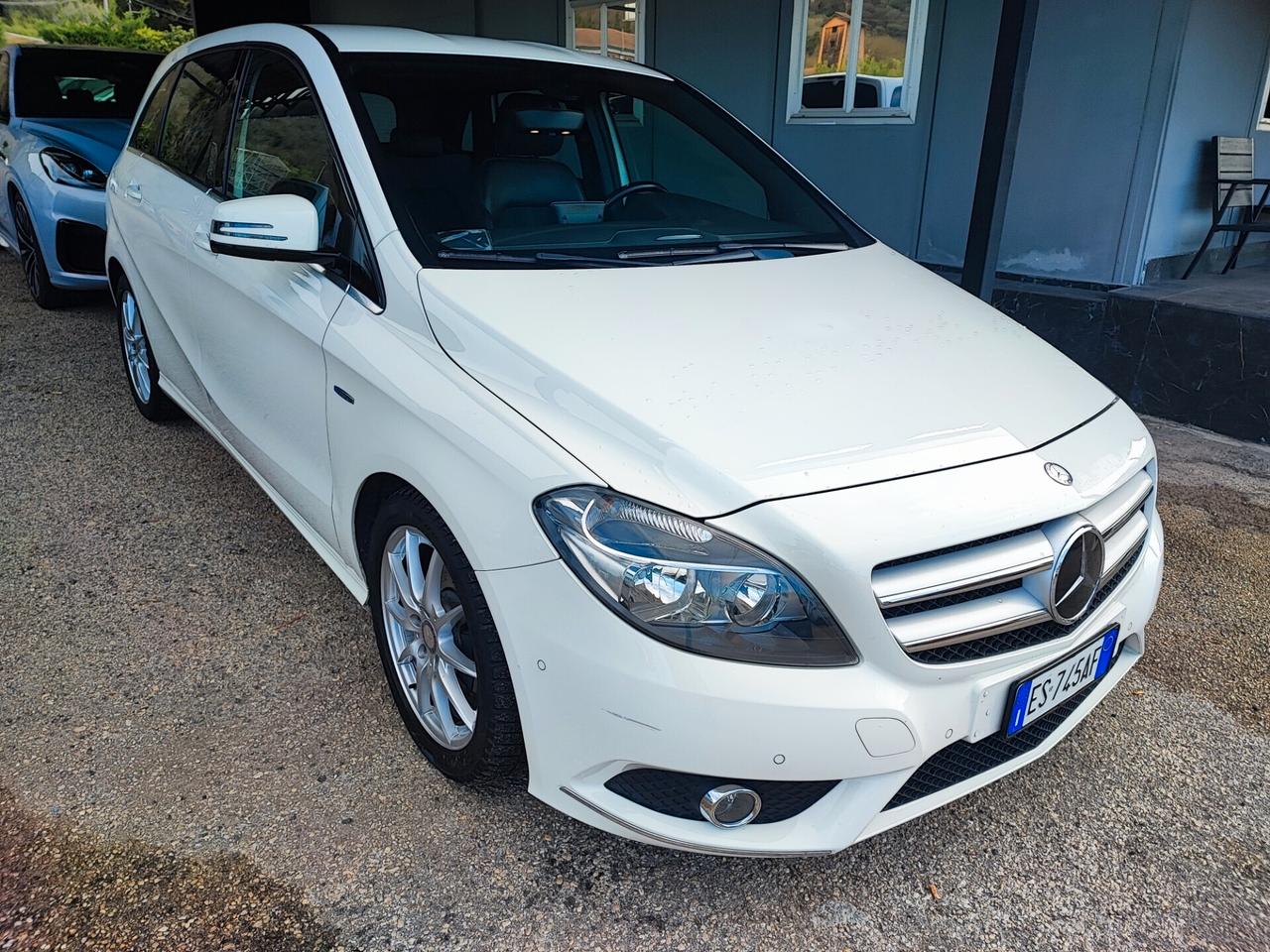 Mercedes-benz B 180 CDI BlueEFFICIENCY Premium