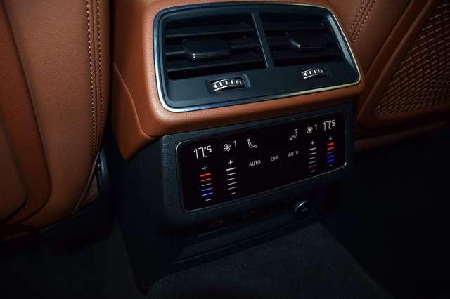 Audi A6 Avant 40 2.0 Tdi quattro S tronic Business Plus