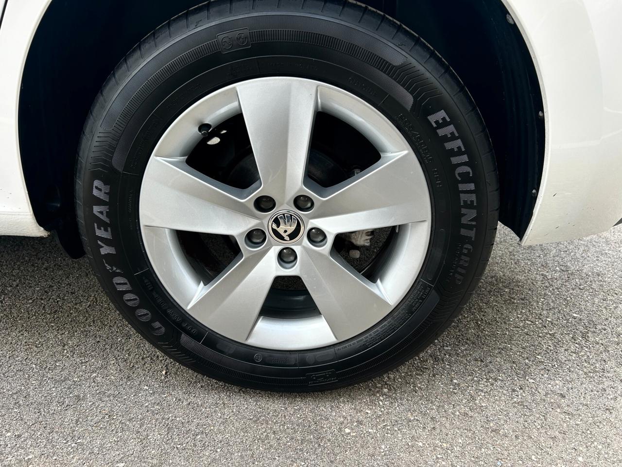 Skoda Kamiq 1.0 TSI Ambition 2023