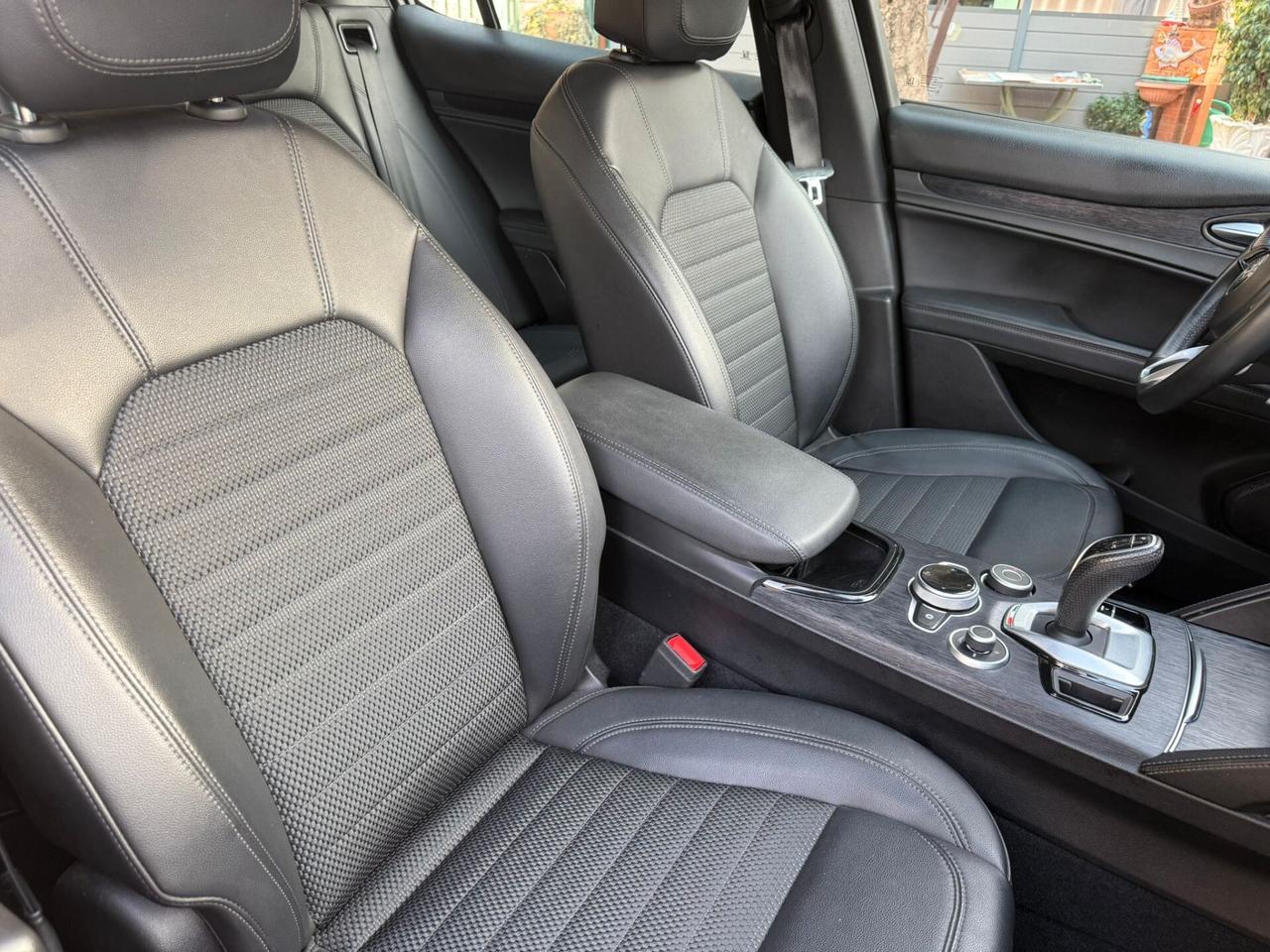 Alfa Romeo Stelvio NEW 2.2 TD 160 CV AT8 RWD Sprint