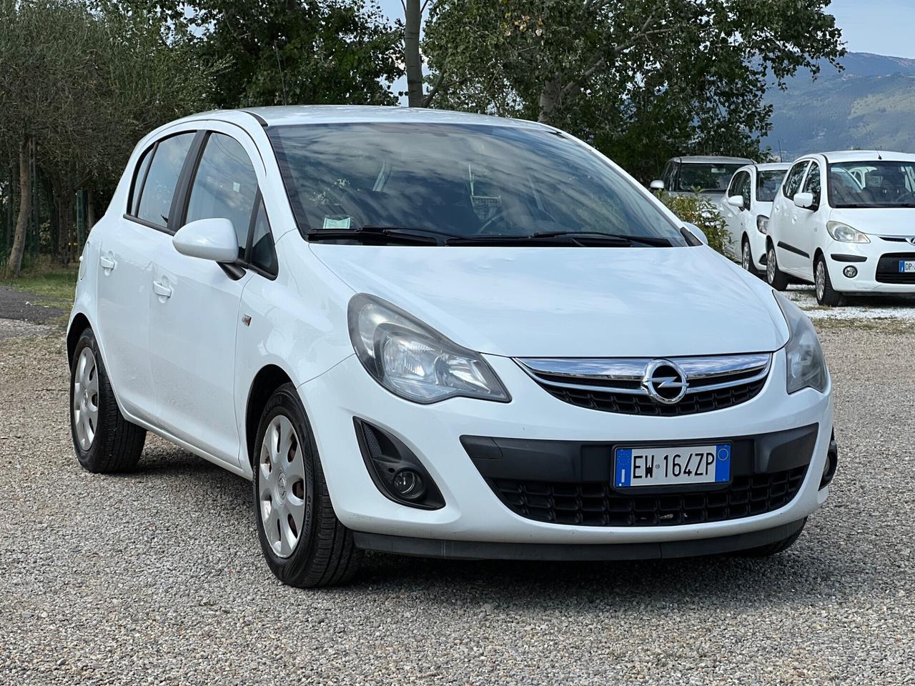 Opel Corsa 1.2 5 porte Sport