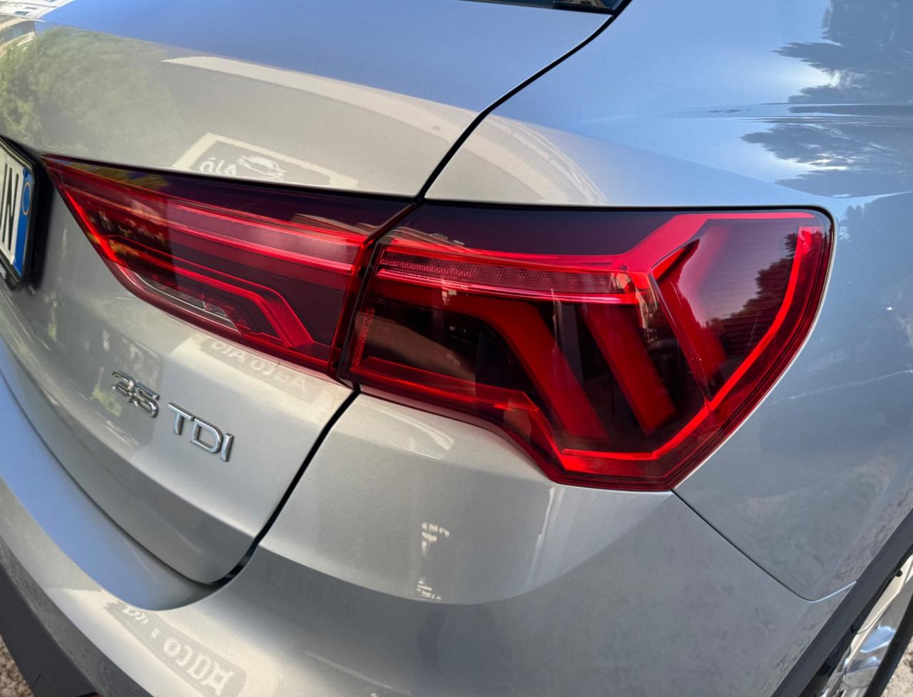 Audi Q3 2.0 TDI - FARI MATRIX - 2019