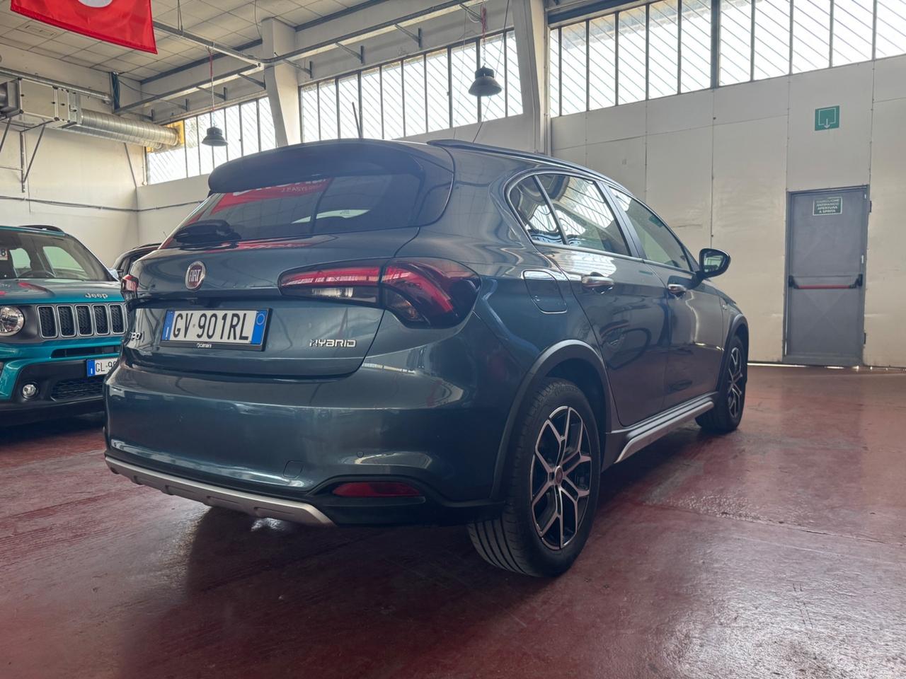 Fiat Tipo 1.5 Hybrid DCT 5 porte Cross