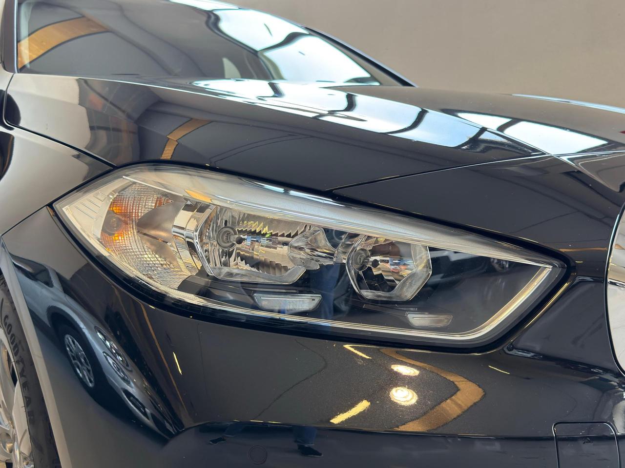 BMW Serie 1 5 Porte 116d Business Advantage