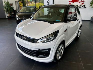 LIGIER JS 50 DCI Revolution Elegance Ice