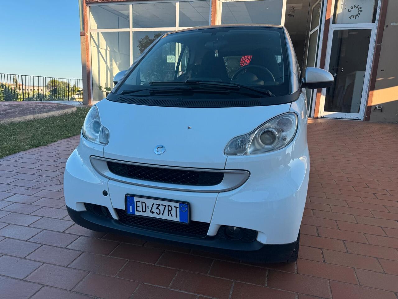 Smart ForTwo 1000 52 kW coupé pure