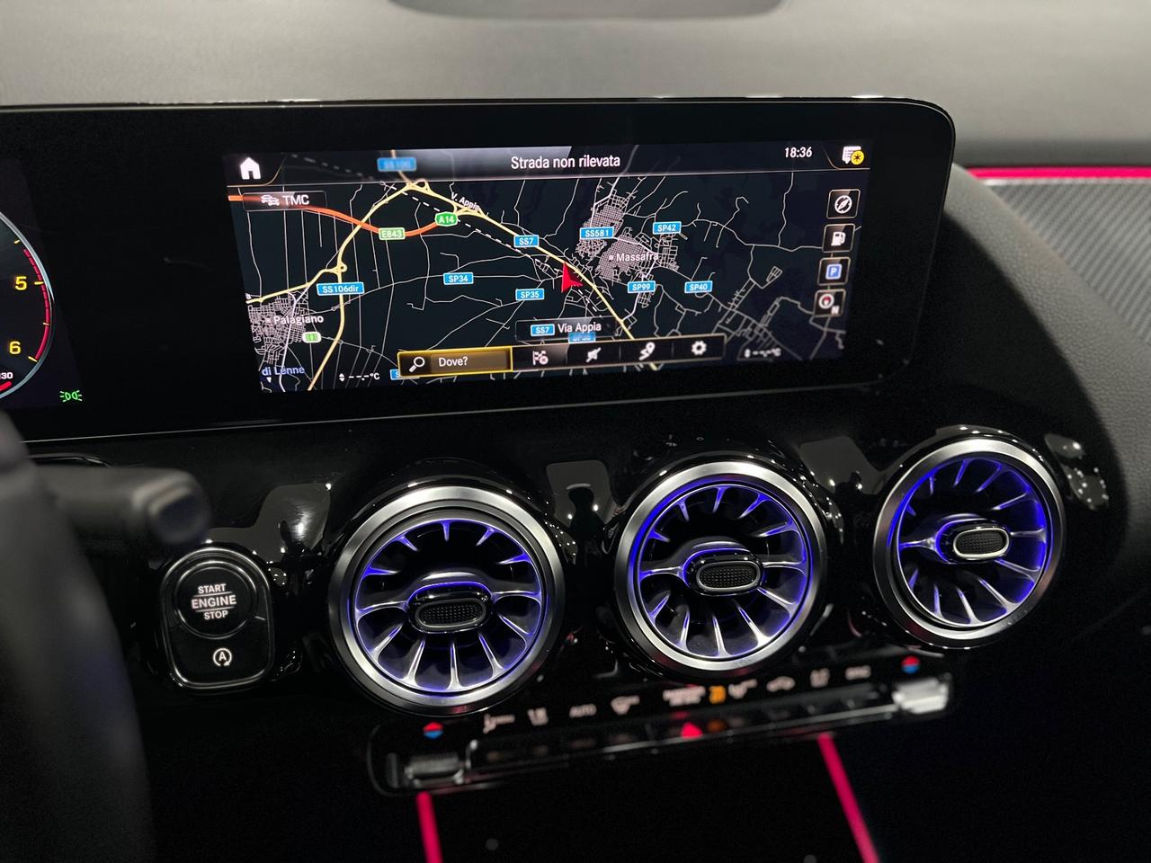 Mercedes Benz GLA 200d Aut. Premium AMG 150 cv