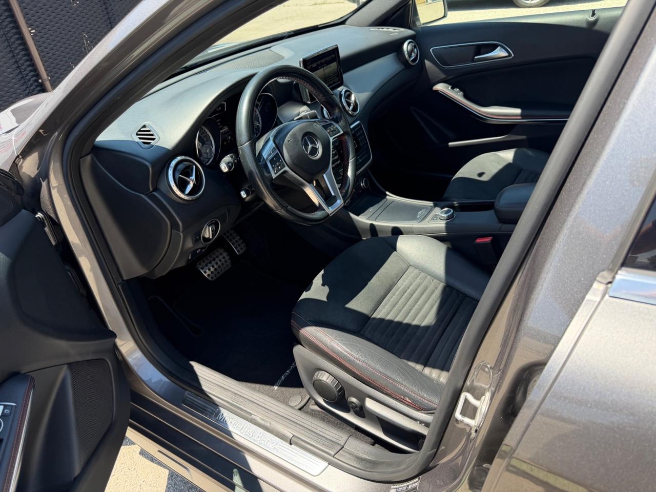Mercedes-benz GLA 200 d Automatic Premium