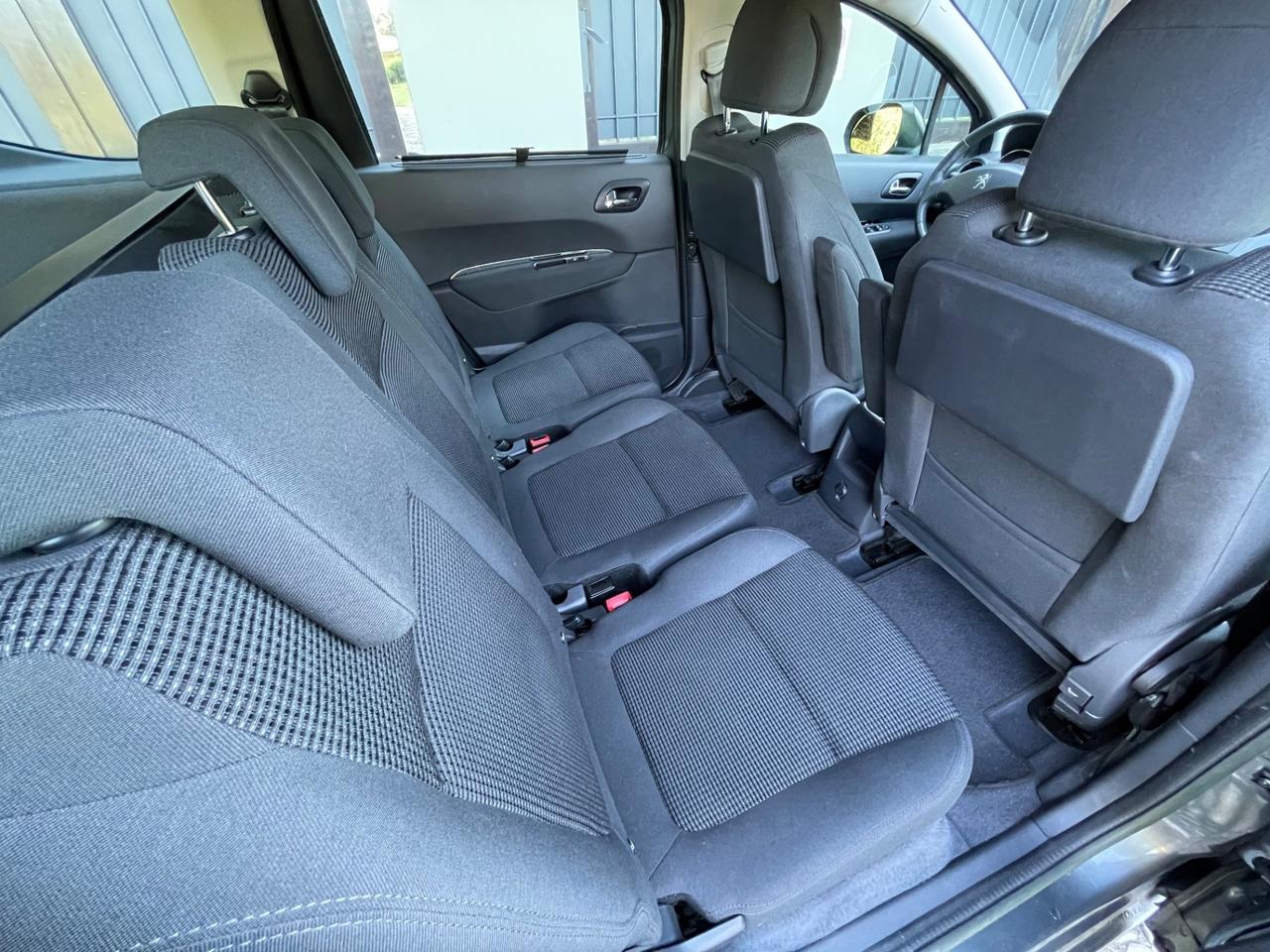 Peugeot 5008 1.6 VTi 120CV Active *SOLO 142000 KM*