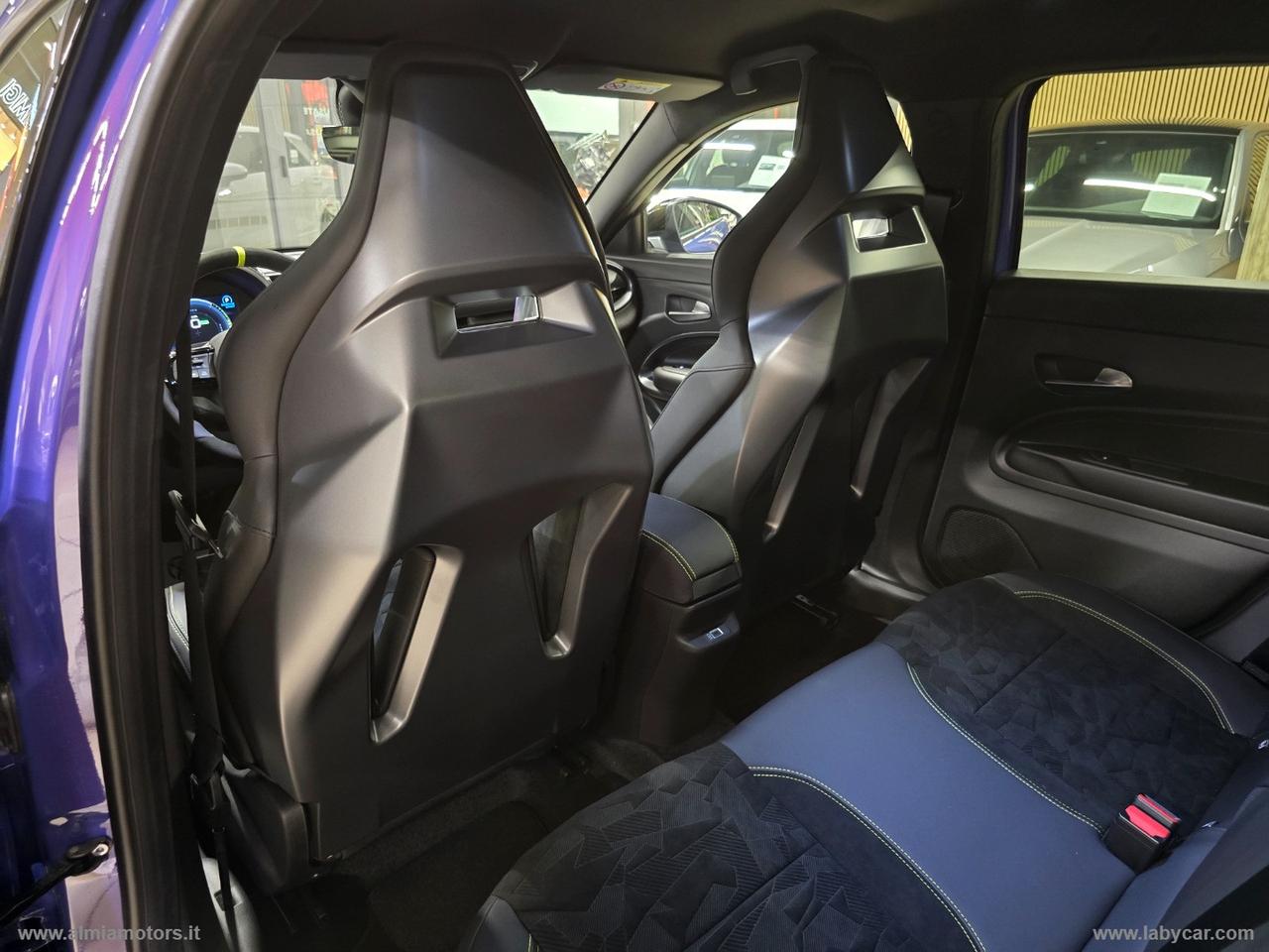 ABARTH 600e Scorpionissima