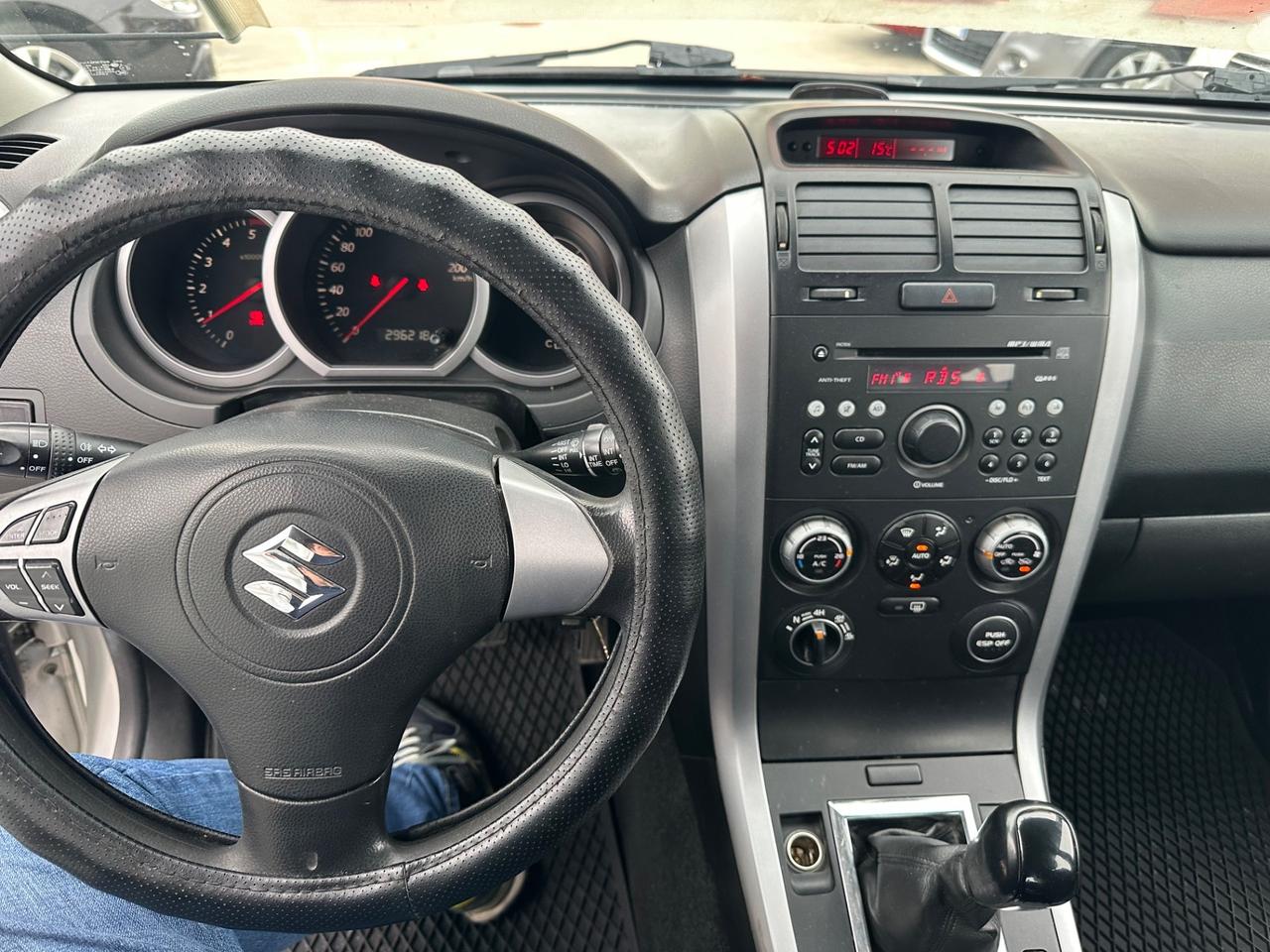 Suzuki Grand Vitara 1.9 DDiS 5 porte