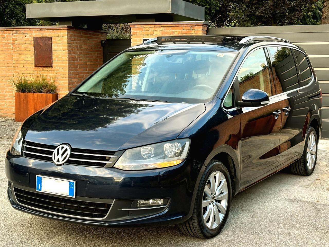 VW SHARAN 2.0D 6m-7POSTI-Pelle,Tetto-2014