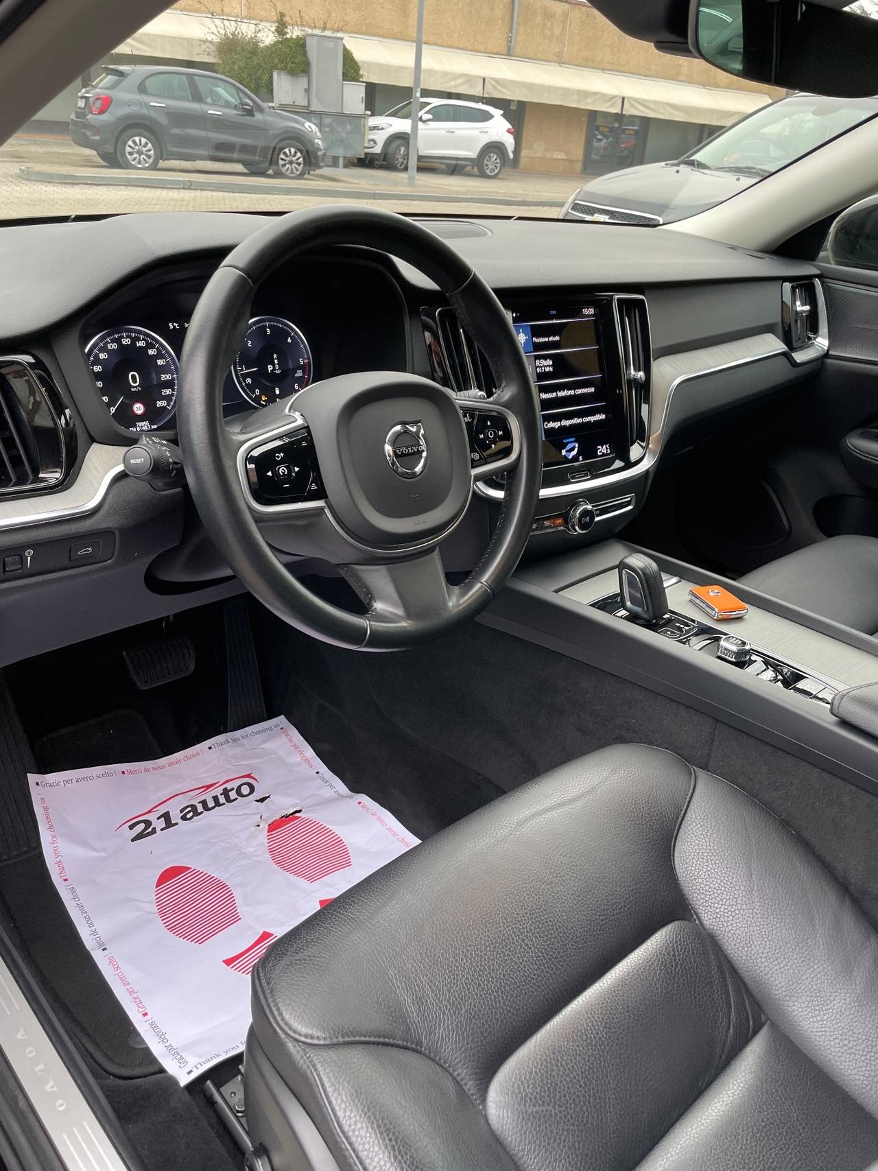 Volvo V60 Cross Country B4 (d) AWD Geartronic Business Pro Line