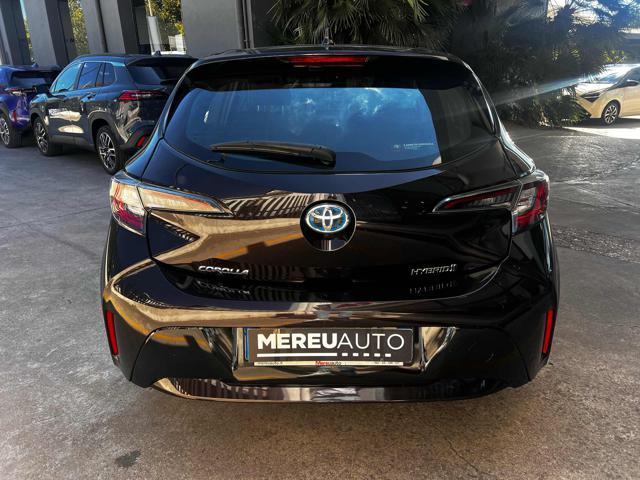 TOYOTA Corolla 1.8 Hybrid Active