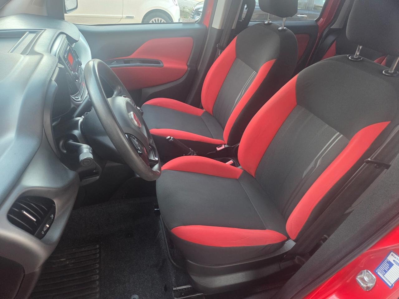 FIAT DOBLO' ANNO 2016 1.6 MJET 7 POSTI KM CERTIFICATI