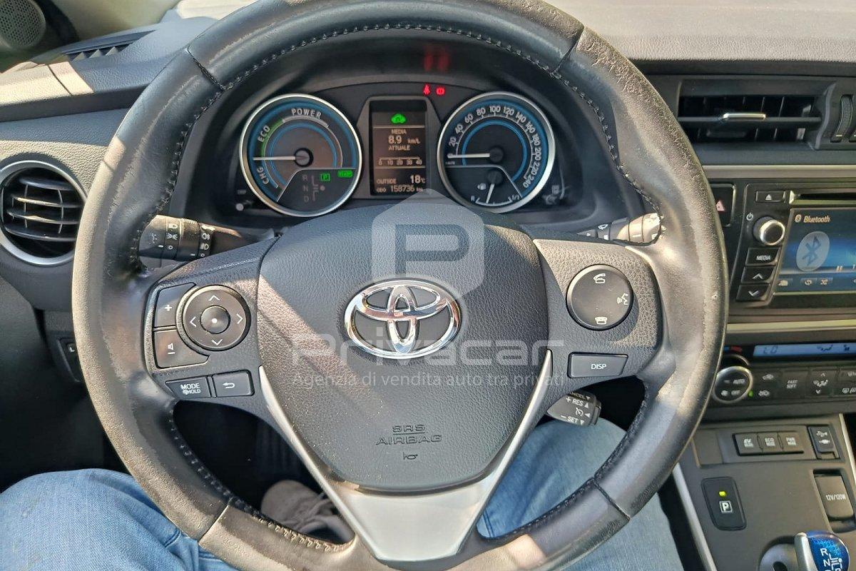 TOYOTA Auris 1.8 Hybrid Active