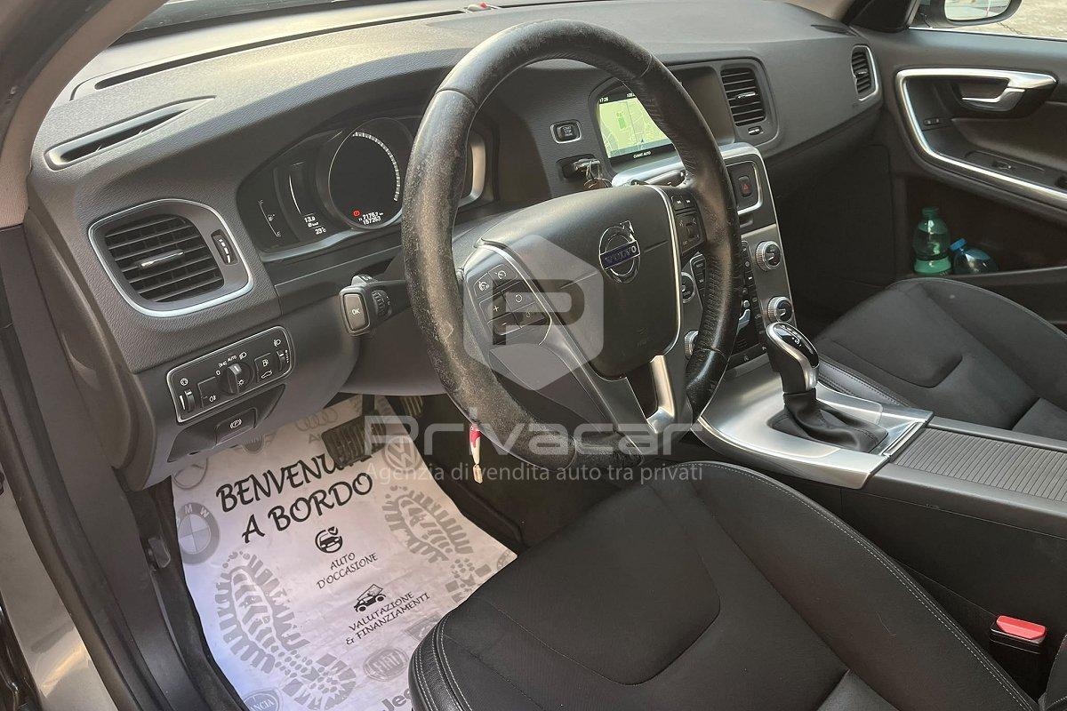 VOLVO S60 D2 Geartronic Momentum