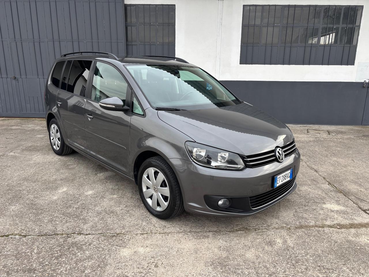 Volkswagen Touran 1.6 TDI DSG 7 POSTI. garanzia