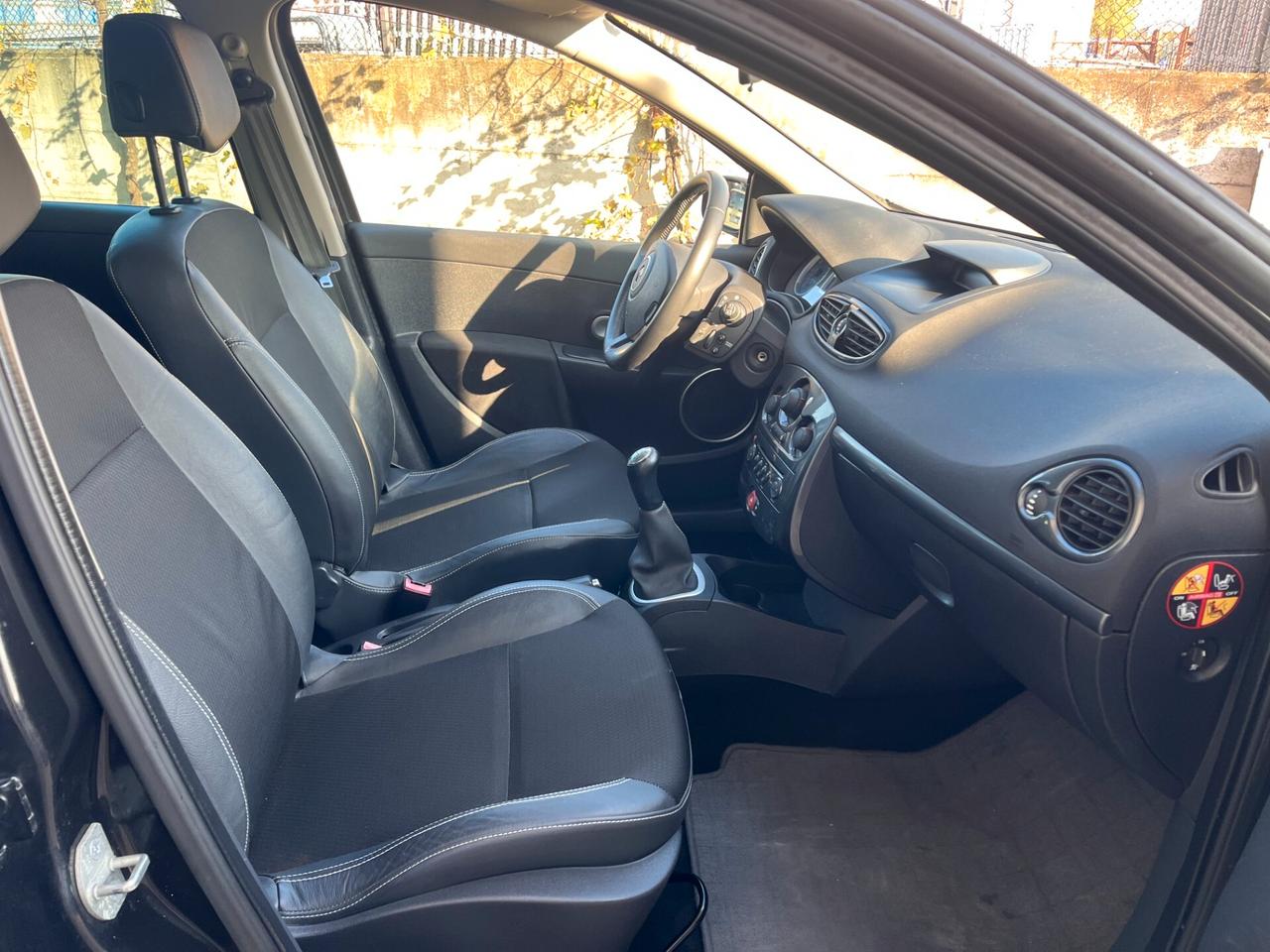 Renault Clio 1.2 16V 5 porte Le Iene