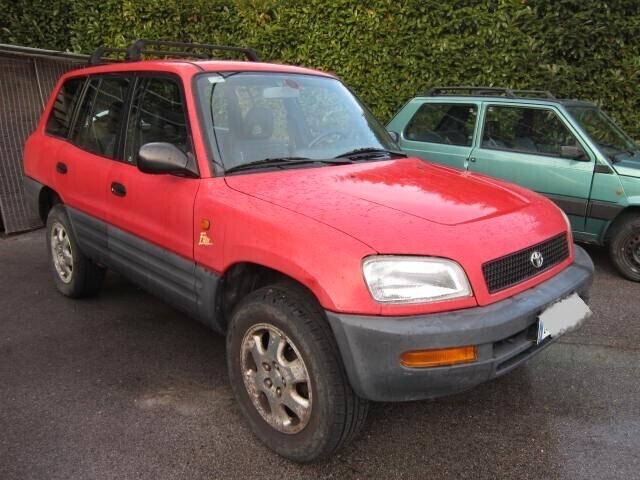 Toyota RAV 4 2.0i 16V cat 5 porte NEOPATENTATI