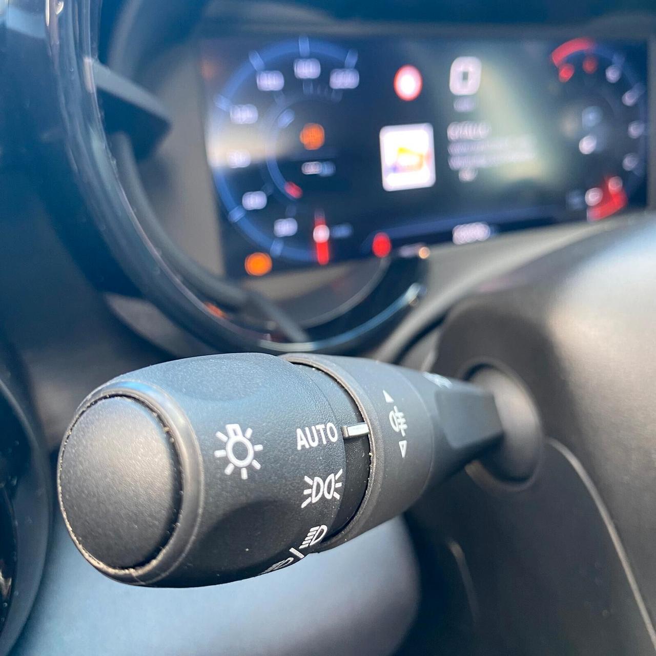 Alfa Romeo Junior 1.2 136 CV Hybrid eDCT6