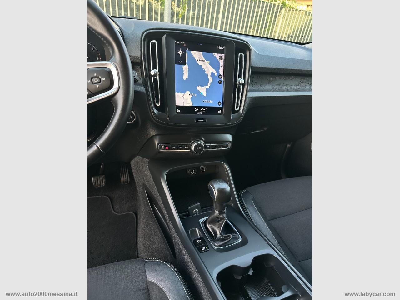 VOLVO XC40 D3 Business