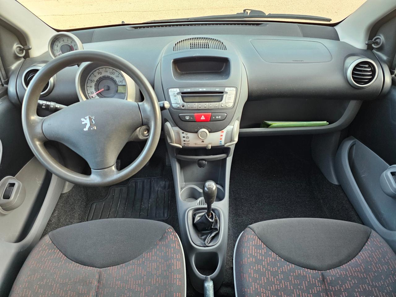 Peugeot 107 1.0 68CV 5p. Sweet Years