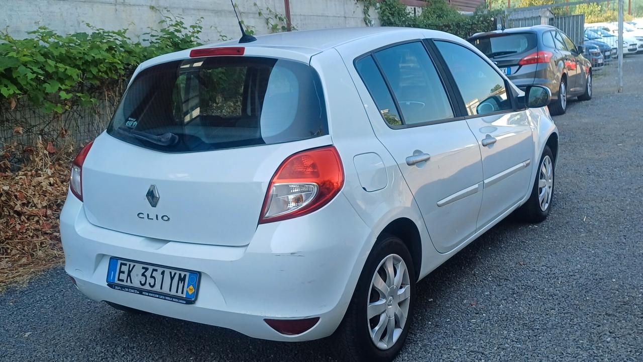 Renault Clio 1.2 16V 5 porte GPL Dynamique