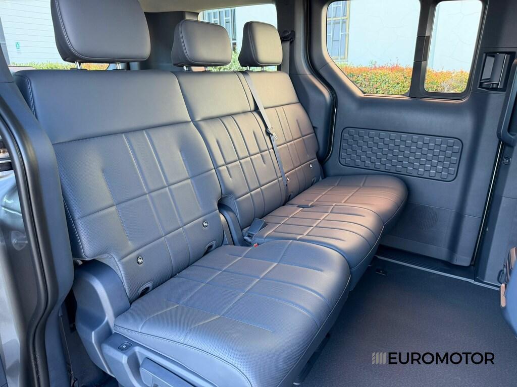 Kia PV5 Passenger 71,2kWh Earth