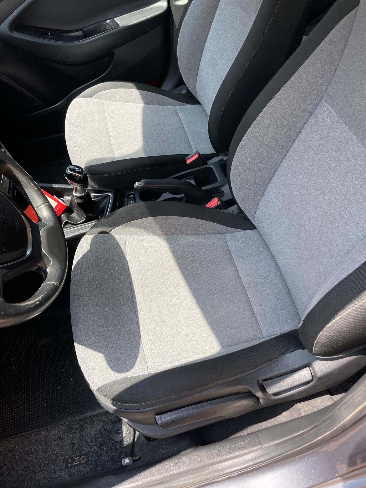 Hyundai i20 1.2 84 CV 5 porte Comfort