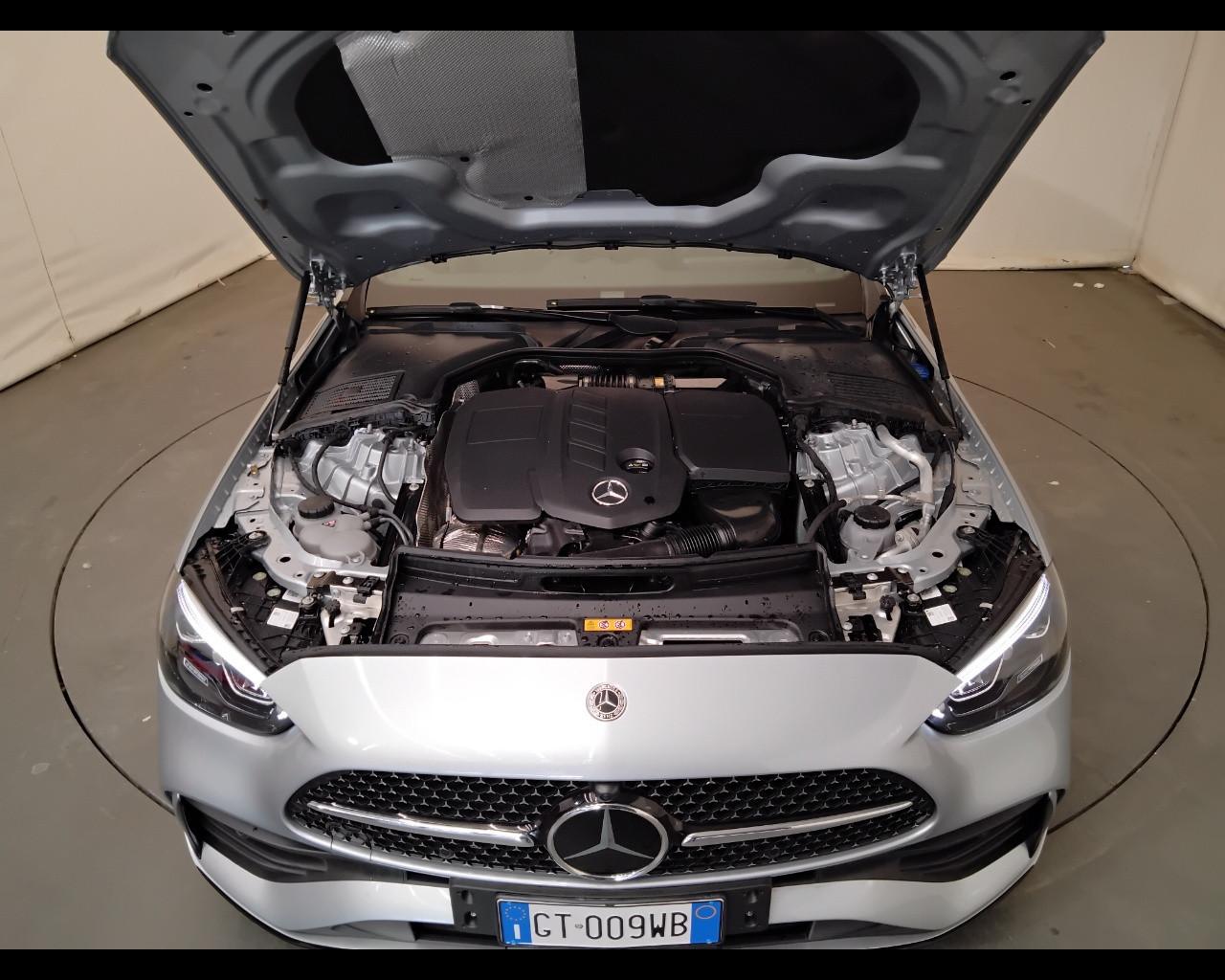 Mercedes-Benz Classe C-S206 SW 2021 - C SW 220 d mhev AMG Line Advanced 197cv auto