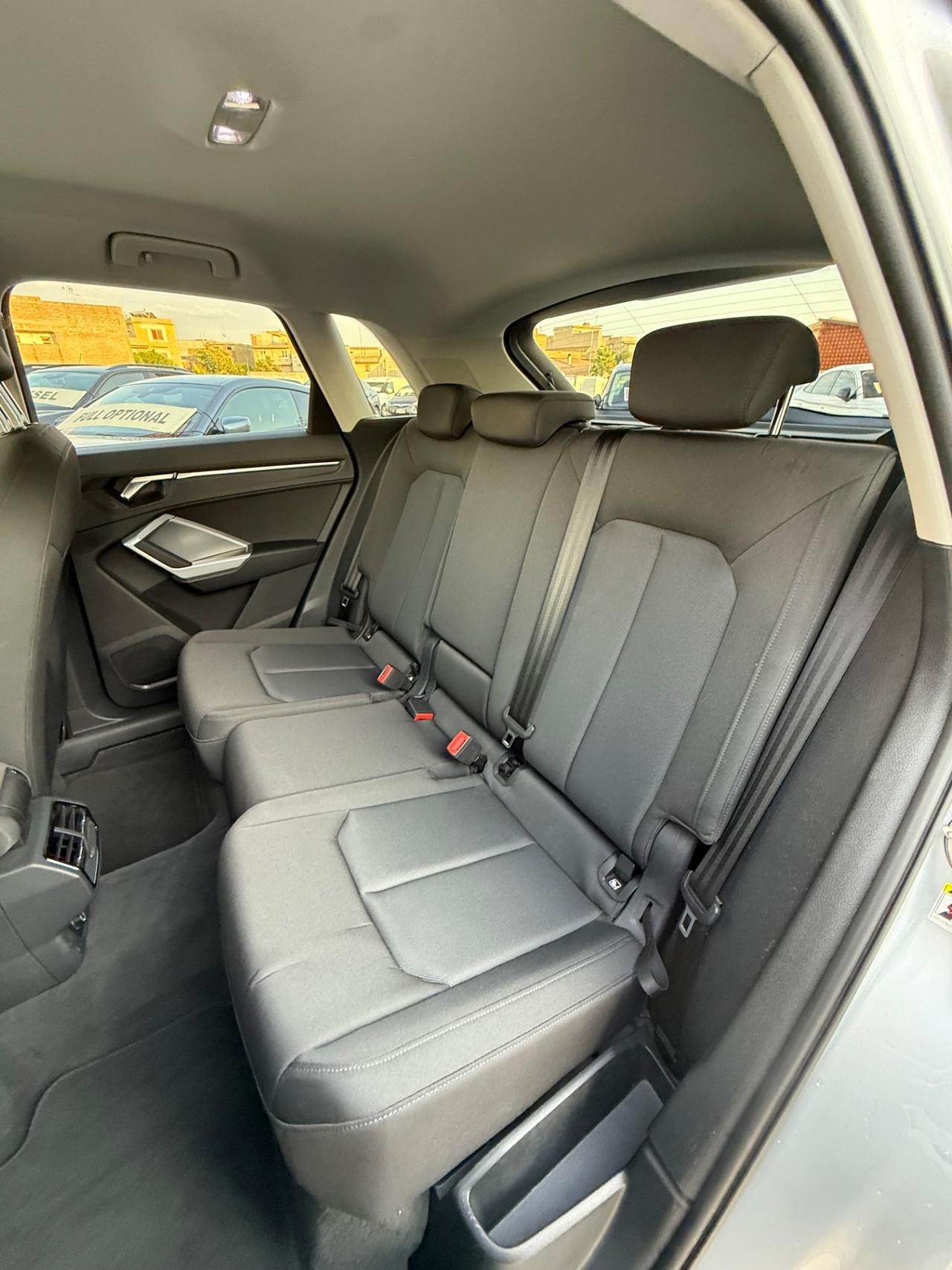 Audi Q3 40 TDI quattro S tronic Advanced