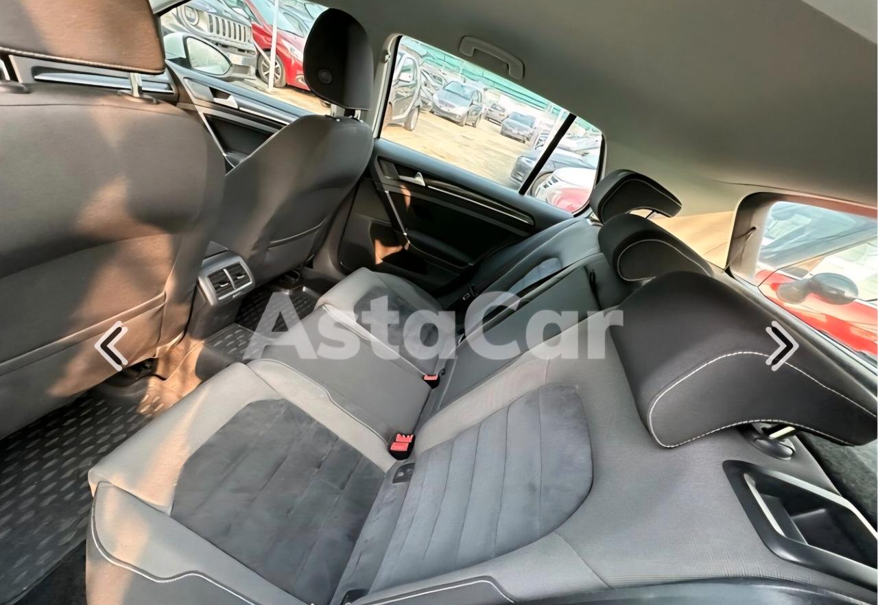 Volkswagen Golf Business 2.0 TDI 5p. Highline BlueMotion Technology